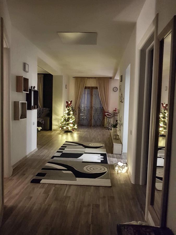 Cristina House Apartment Брашов Екстериор снимка